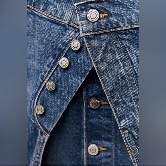 Zara denim dress - Picture 6 of 9